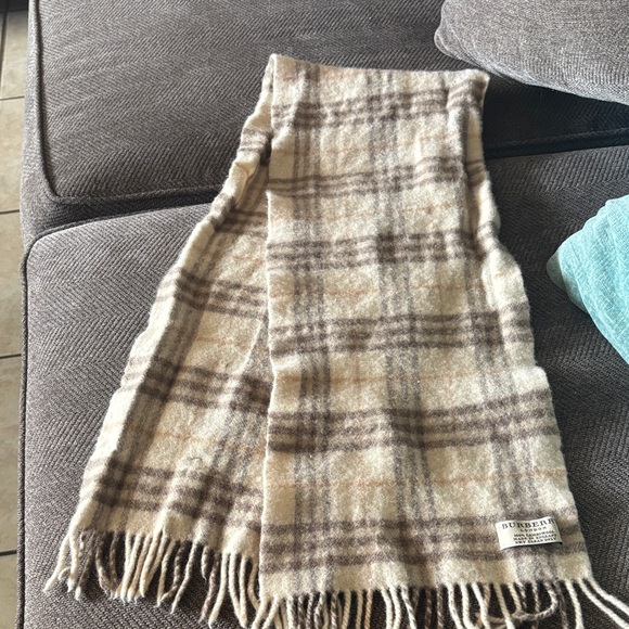 Burberry Cream and Brown Plaid 100%lamb wool scarf